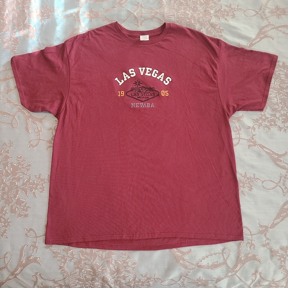 Delta Pro Weight Las Vegas Nevada Embroidered Tee Shirt Burgundy Size 2XL - Picture 1 of 8